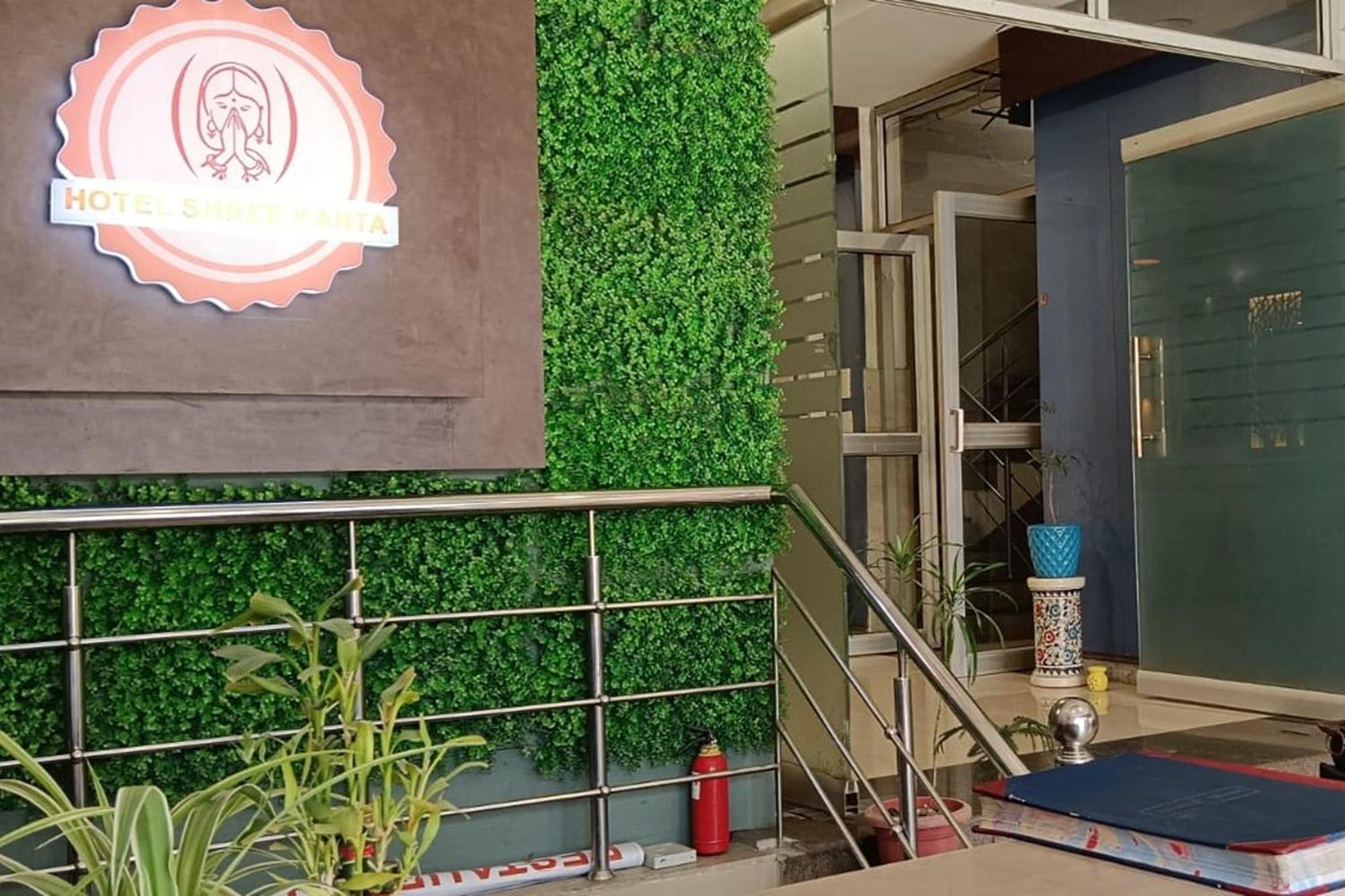 Hotel Shree Kanta Gurgaon Exterior foto